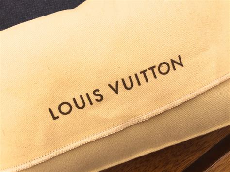 how to remove color transfer from louis vuitton vernis|vernis discoloration problems.